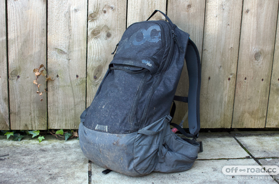 Evoc Trail Pro 16l hydration pack review | off-road.cc